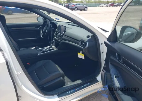 2022 Honda Accord Sport из США, поврежденный, VIN 1HGCV1F39NA093321